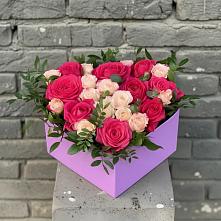 Цветочная композиция из Розы в коробке #REPLACE_PRED# Крыловской