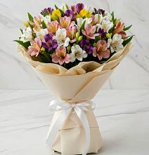 Букет цветов из:  Альстромерии в Крыловской
