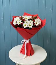 Букет ягоды на снегу в Крыловской Букет цветов из:  Хризантемы в Крыловской