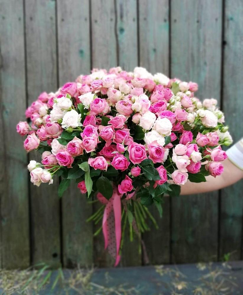 Букет Розовые кустовые розы Натали и Лав Лидия в Крыловской