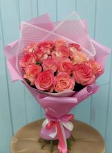15 Розовых роз Равель в Крыловской Букет 15 Розовых роз Равель в Крыловской