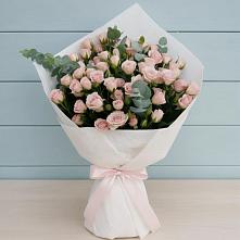 Букет цветов из:  Розы #REPLACE_PRED# Крыловской